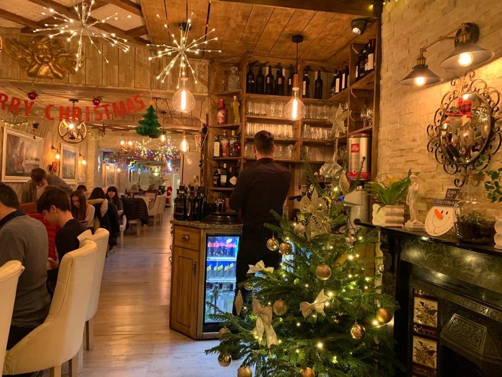 Authentic Italian estaurant La Piccola Italia Monmouth