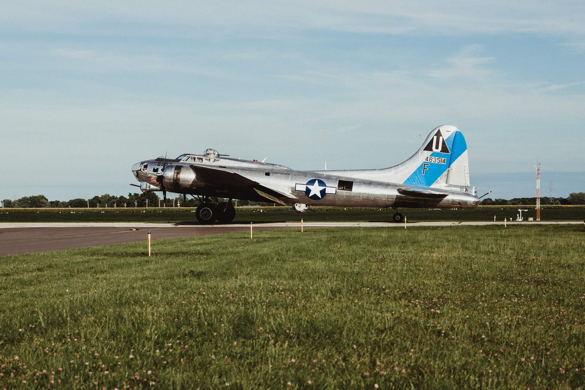 B17 Gallery La Porte Municipal Airport