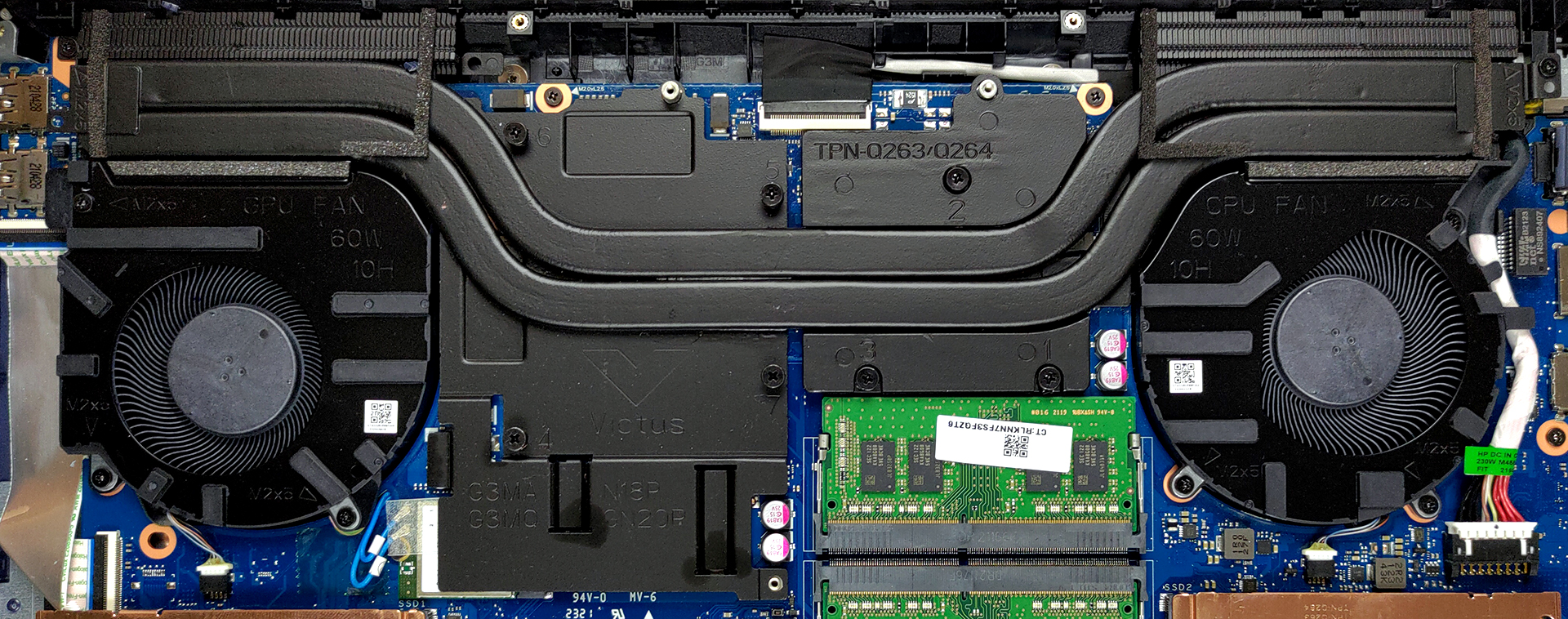 Inside HP Victus 16 (16e0000) disassembly and upgrade options