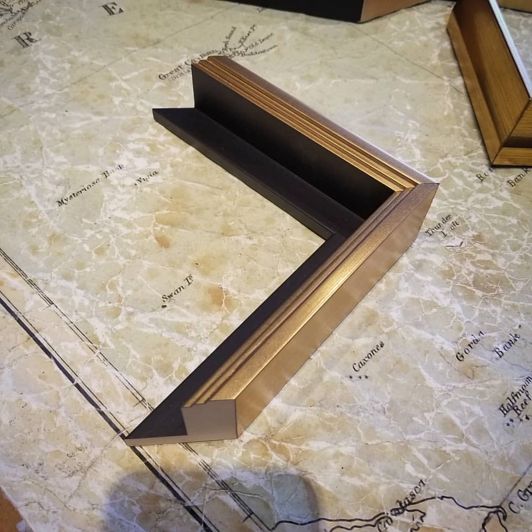 Framing Services in Larchmont Village