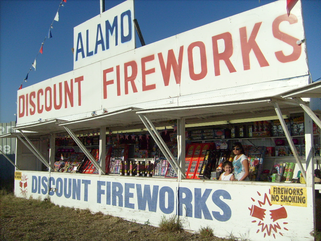 Alamo Fireworks on 359 Has Some Great Promotions For You!!