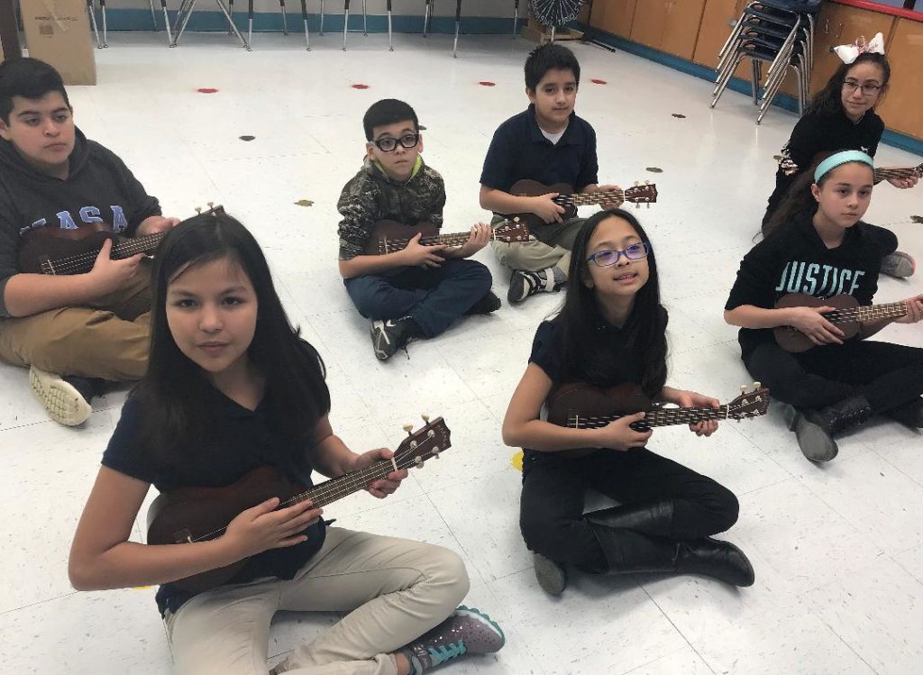 Salinas Elementary Receives Grant for New Instruments