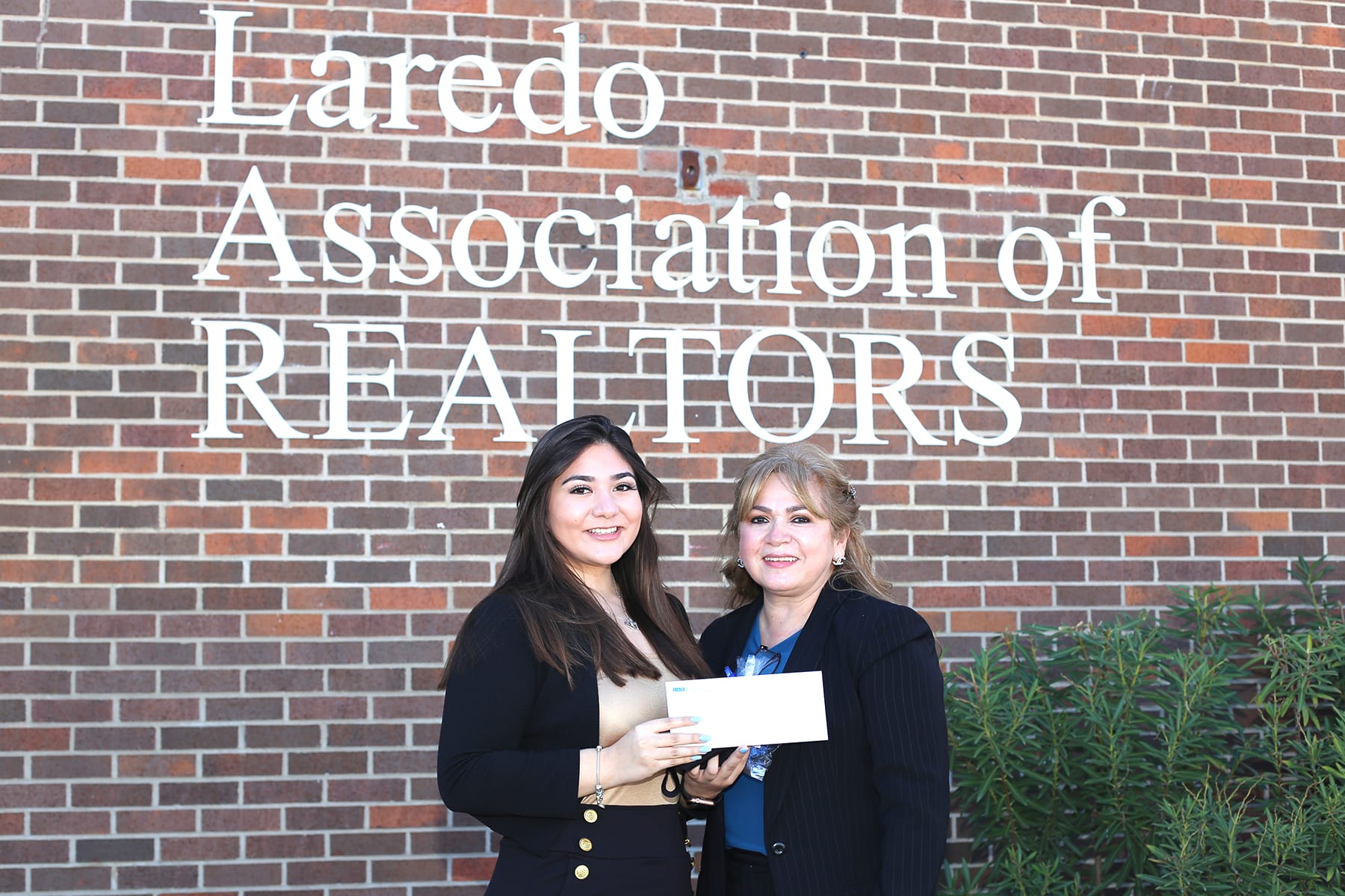 Gallery Laredo Association of Realtors