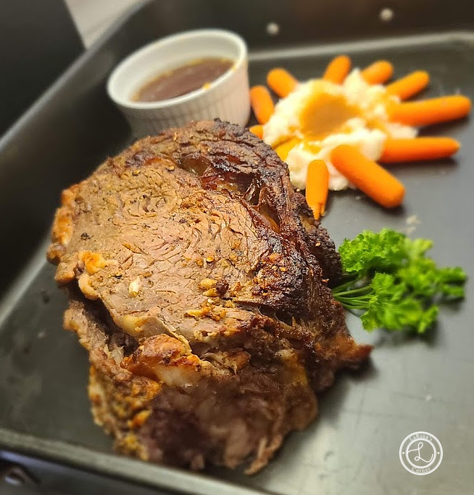 Keto Garlic Prime Rib Recipe Perfectly flavored Standing Rib Roast