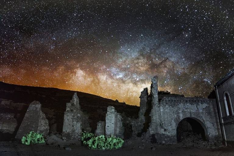 Turismo estelar: Vive la magia del cielo en estos destinos de México El turismo estelar es uno de los tipos de viaje, que quizá sin saberlo, ya lo has vivido.  https://larevistadelsureste.com