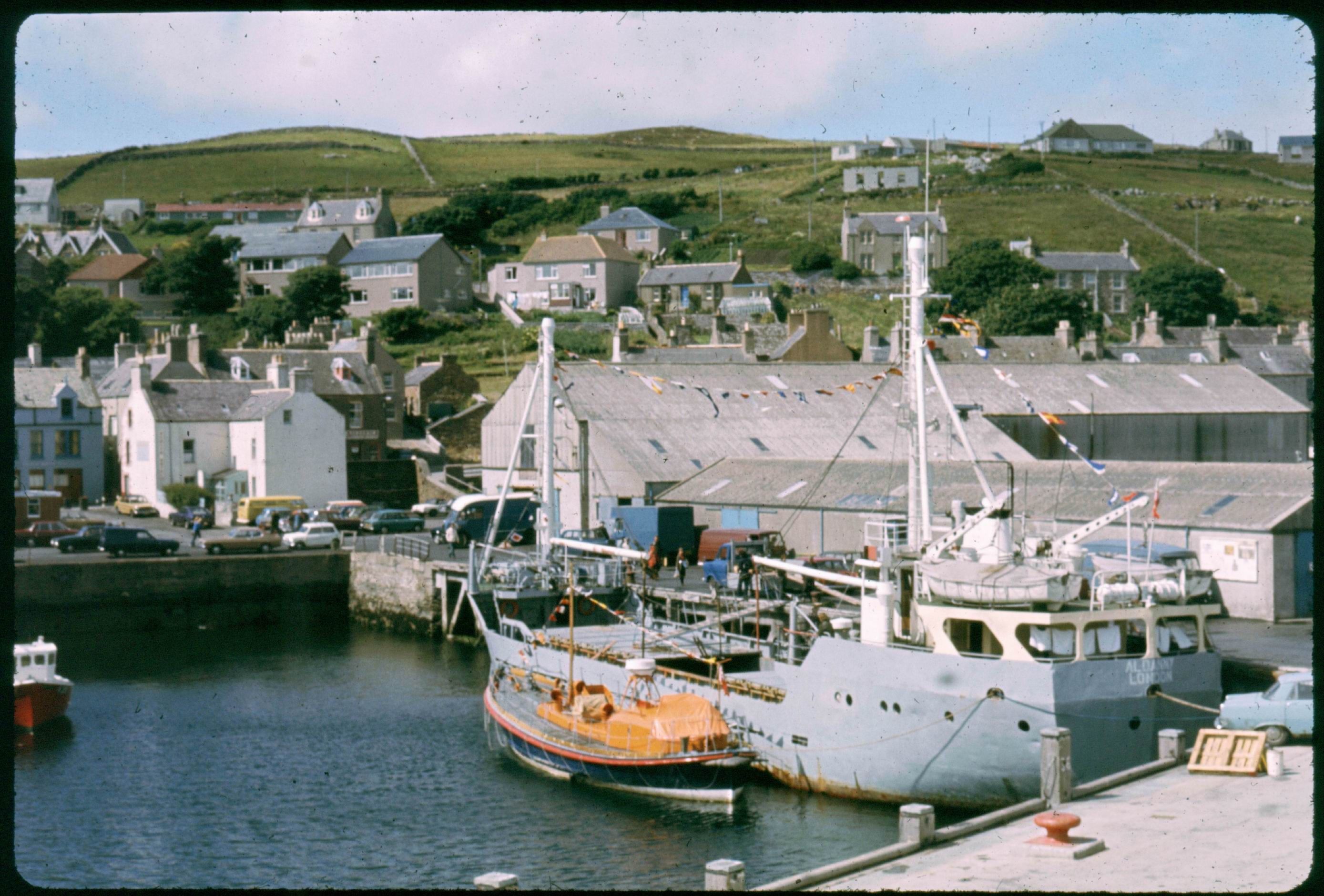 Orkney Image Library Stromness harbour 2