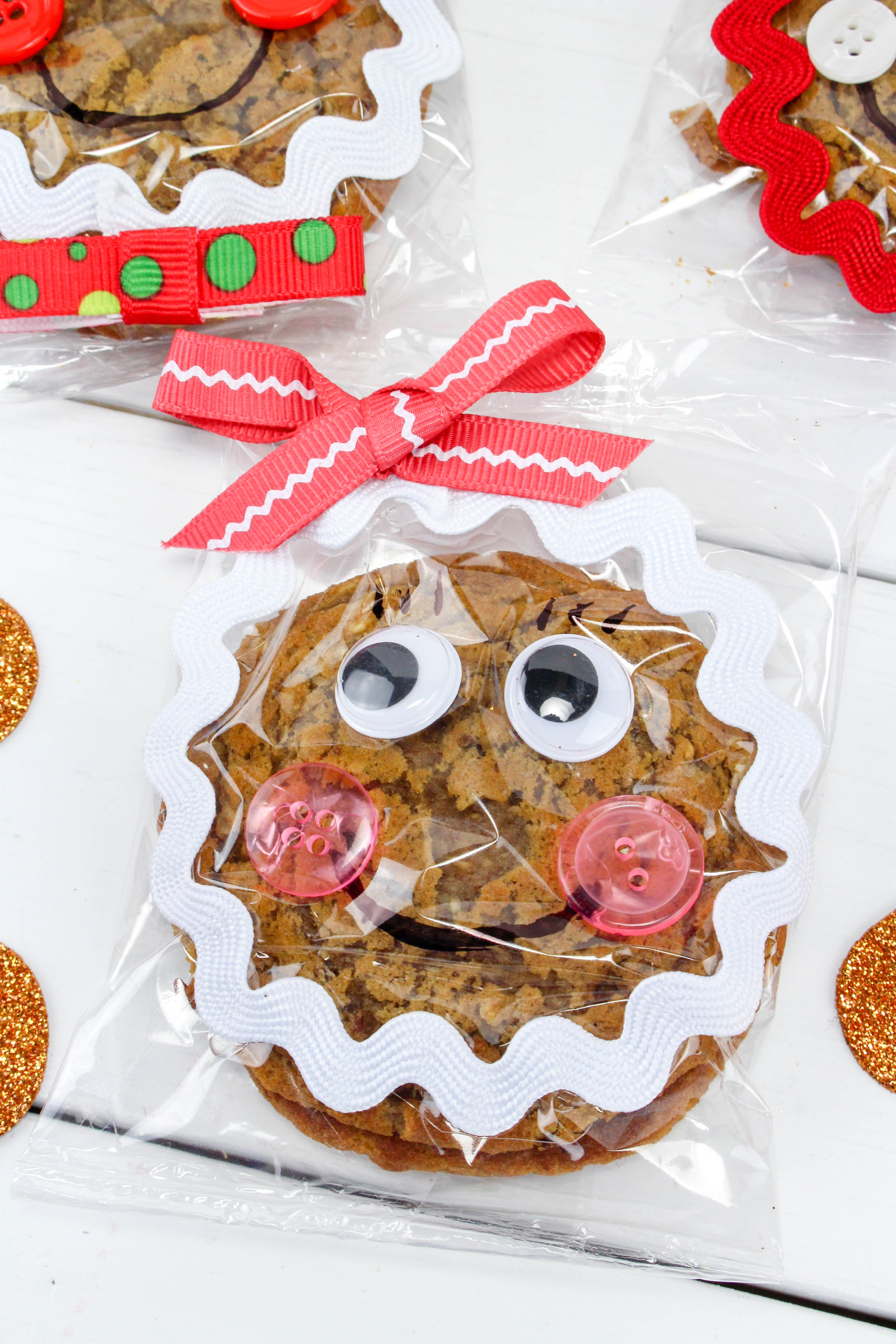 Gingerbread Snack Treats Made from Oatmeal Cream Pies Large Family Table
