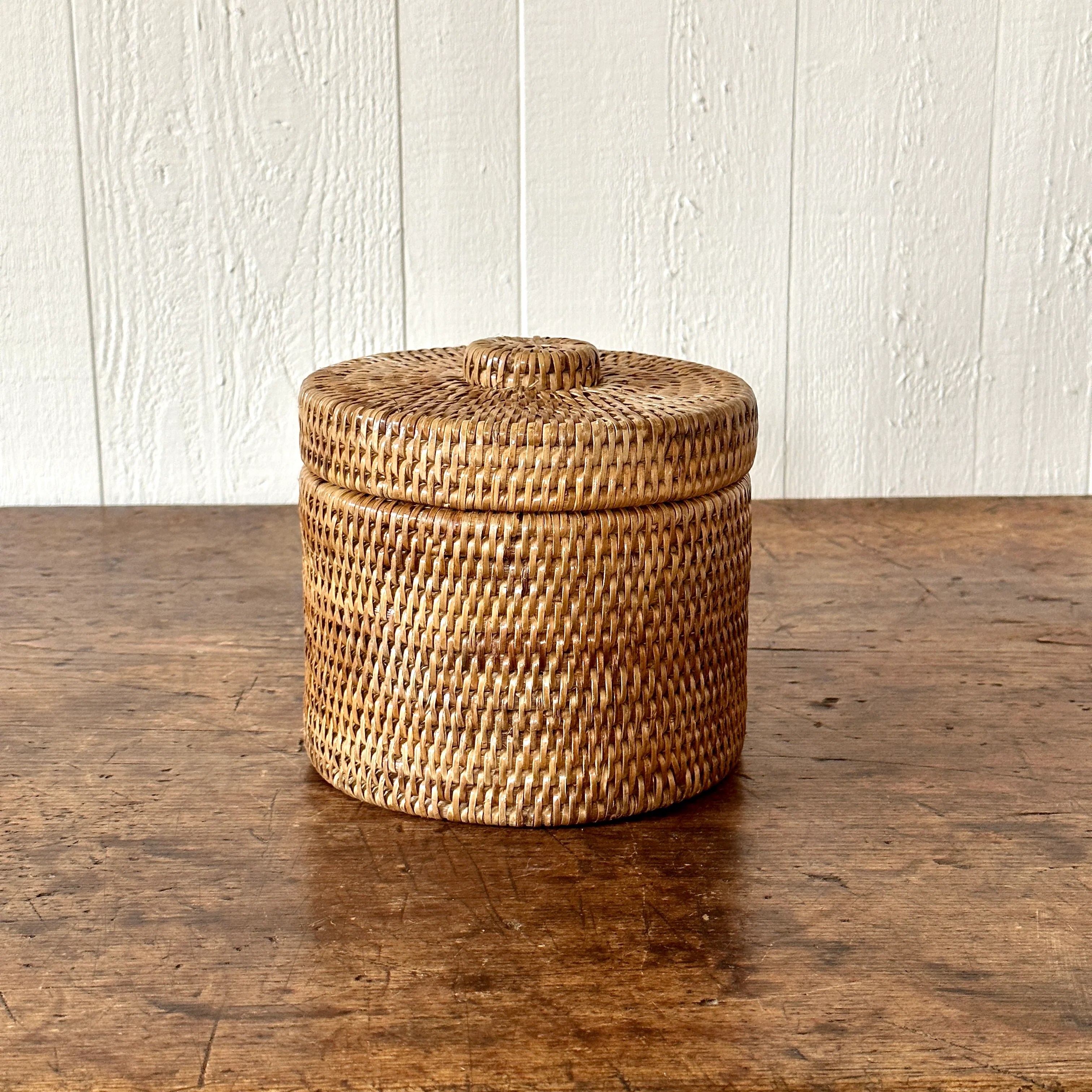 Rattan Toilet Paper Holder Larger Cross