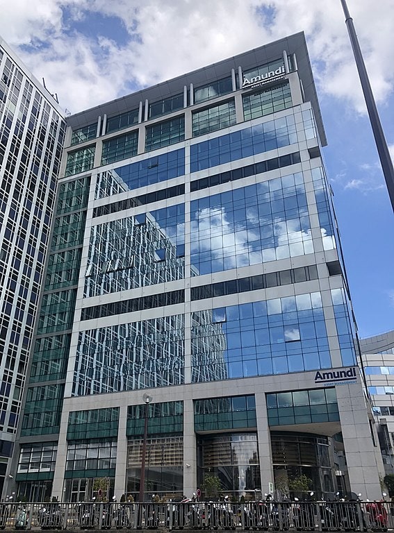 10 Largest Mutual Fund Companies in the World