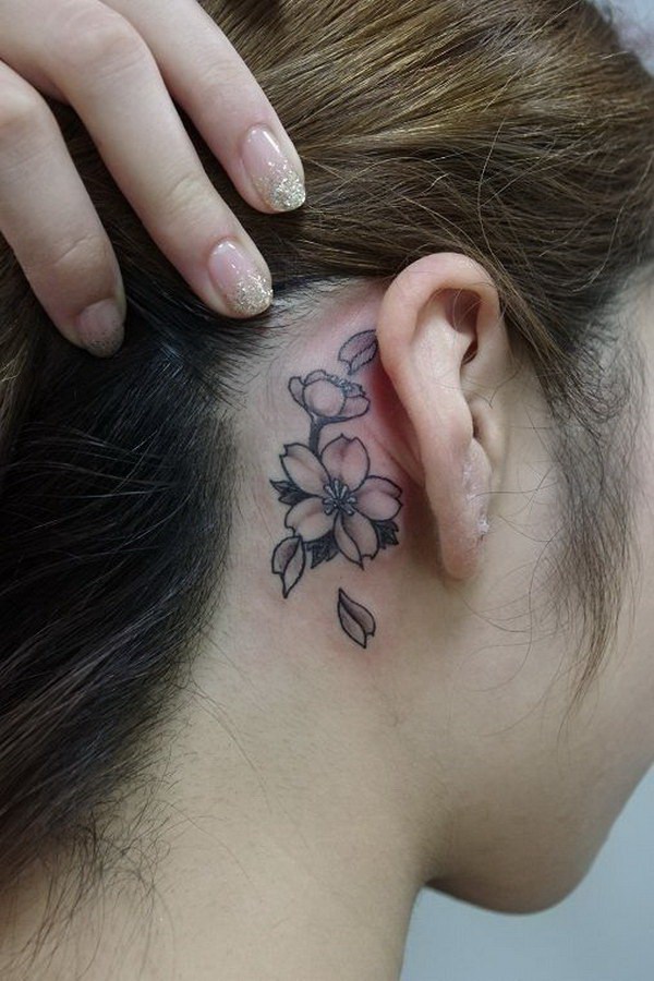 70 Tatuajes bonitos detrás de la oreja » Largo Peinados