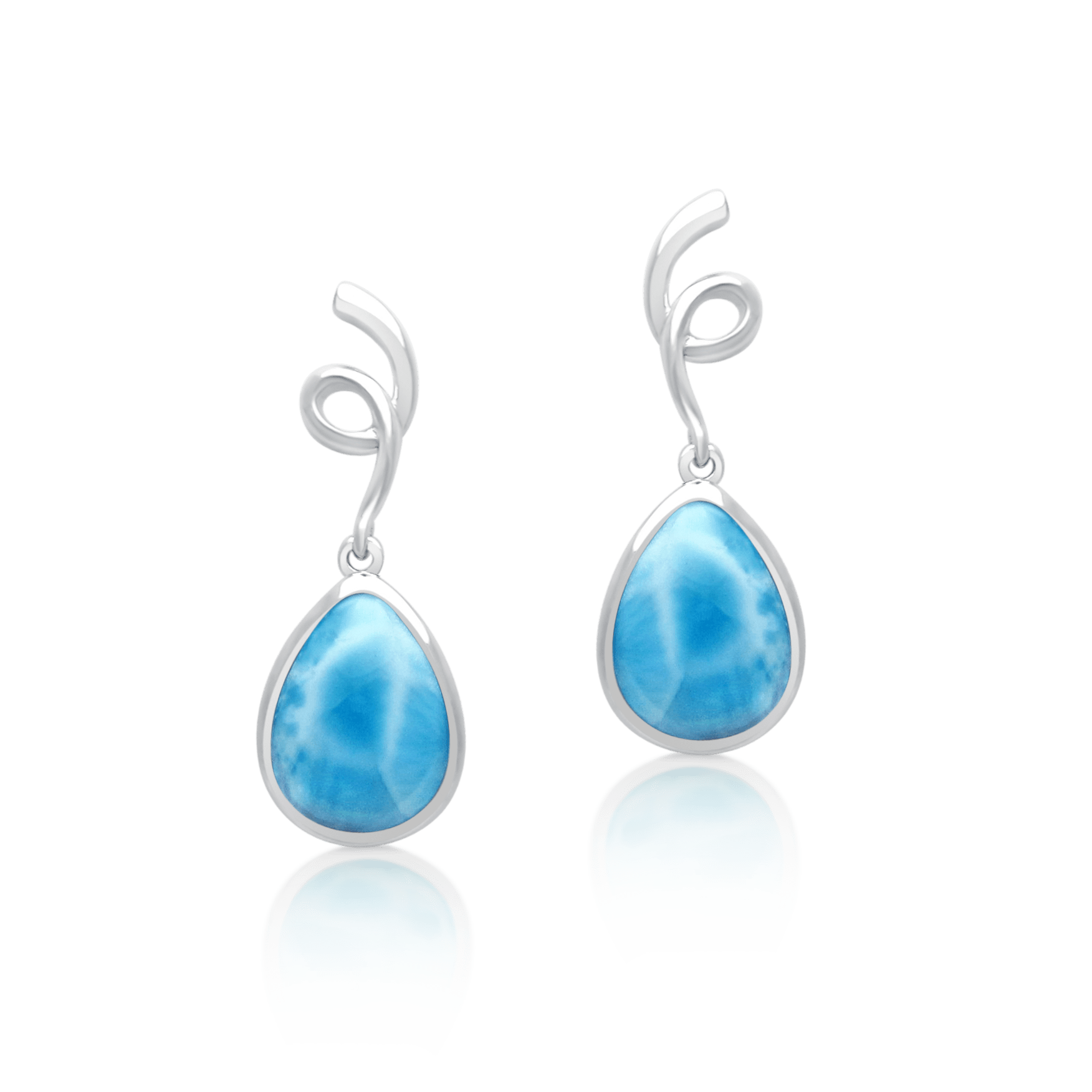Larimar Stones. Learn everything about this rare Dominican Gem