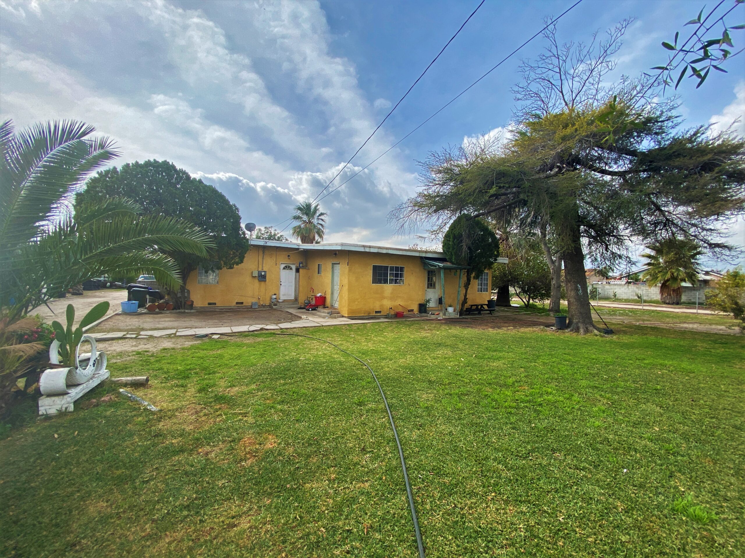 Probate 2455 Kern St. San Bernardino, CA 92407 LaRoche Team