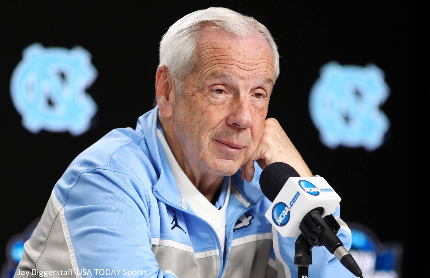 Roy Williams announces retirement from coaching Clutchtown