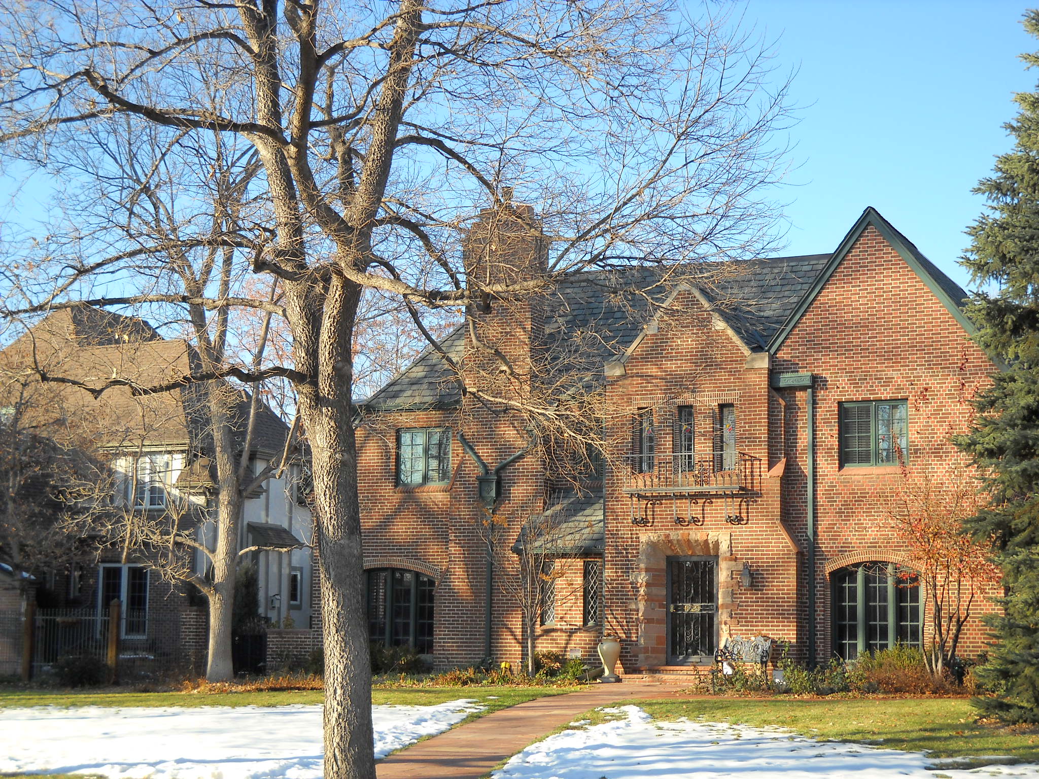 Park Hill in Downtown Denver Near City Park Has A Proud History