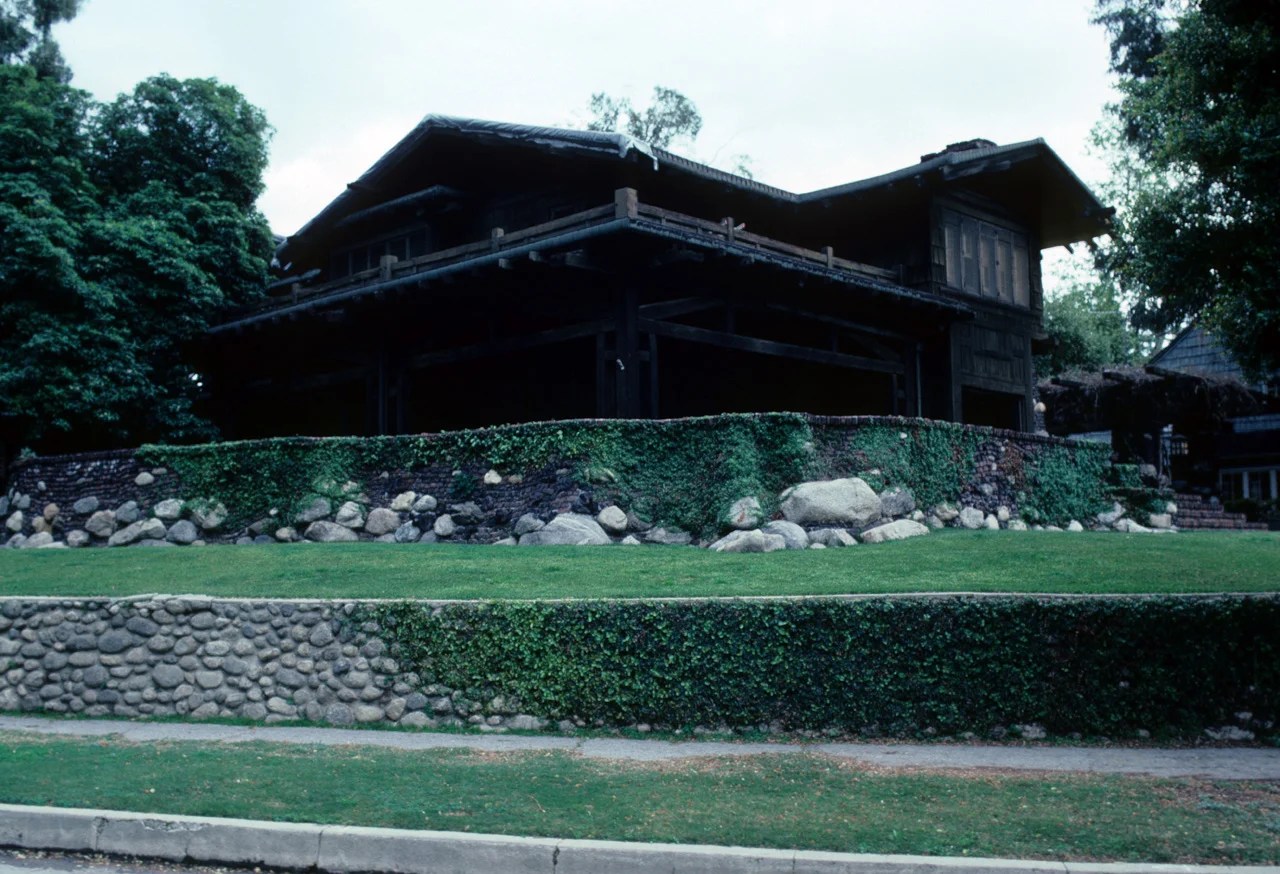 Duncan Irwin House Larry Speck