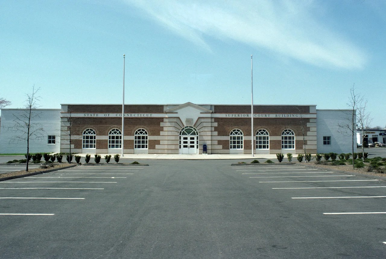 Manchester Courthouse Larry Speck