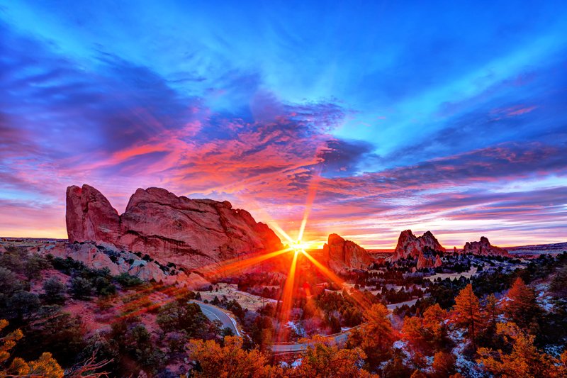 Garden of the Gods Sunrise Lars Leber Photography
