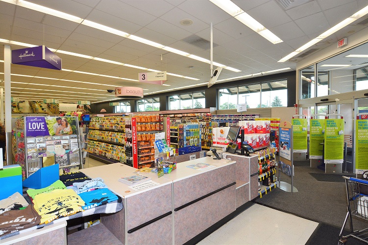 Walgreens Alma Interior