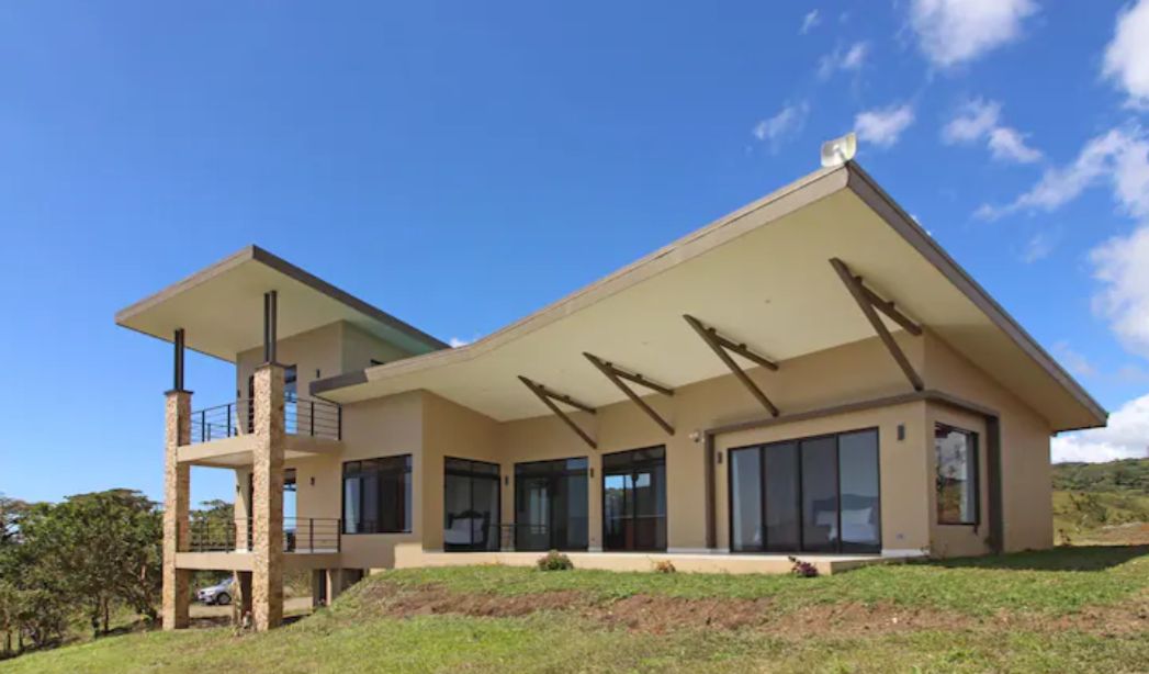 Casa Batchelor Available Short Term — Las Flores Property Management