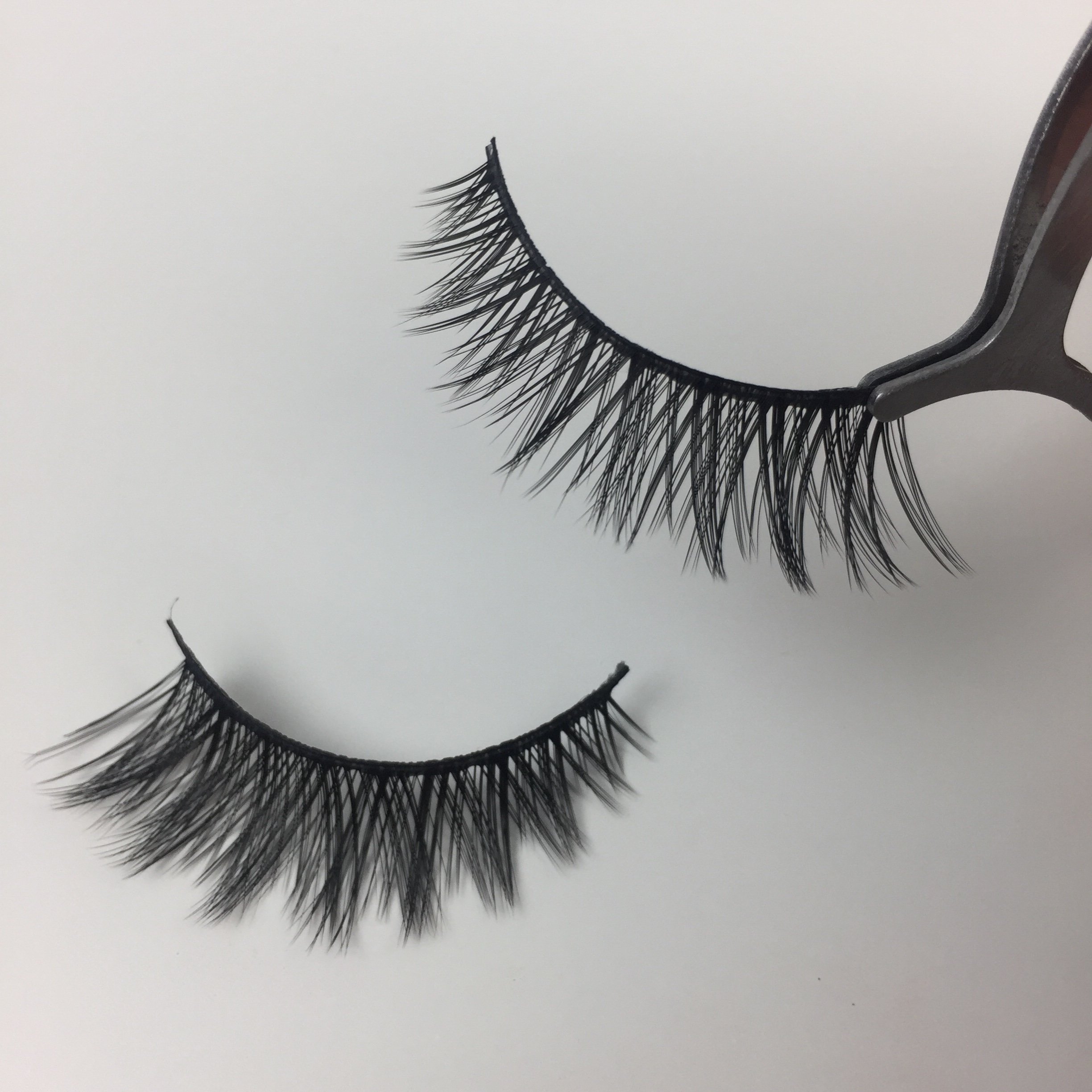 'Enchanted' Synthetic Lashes Lash Envy Beauty
