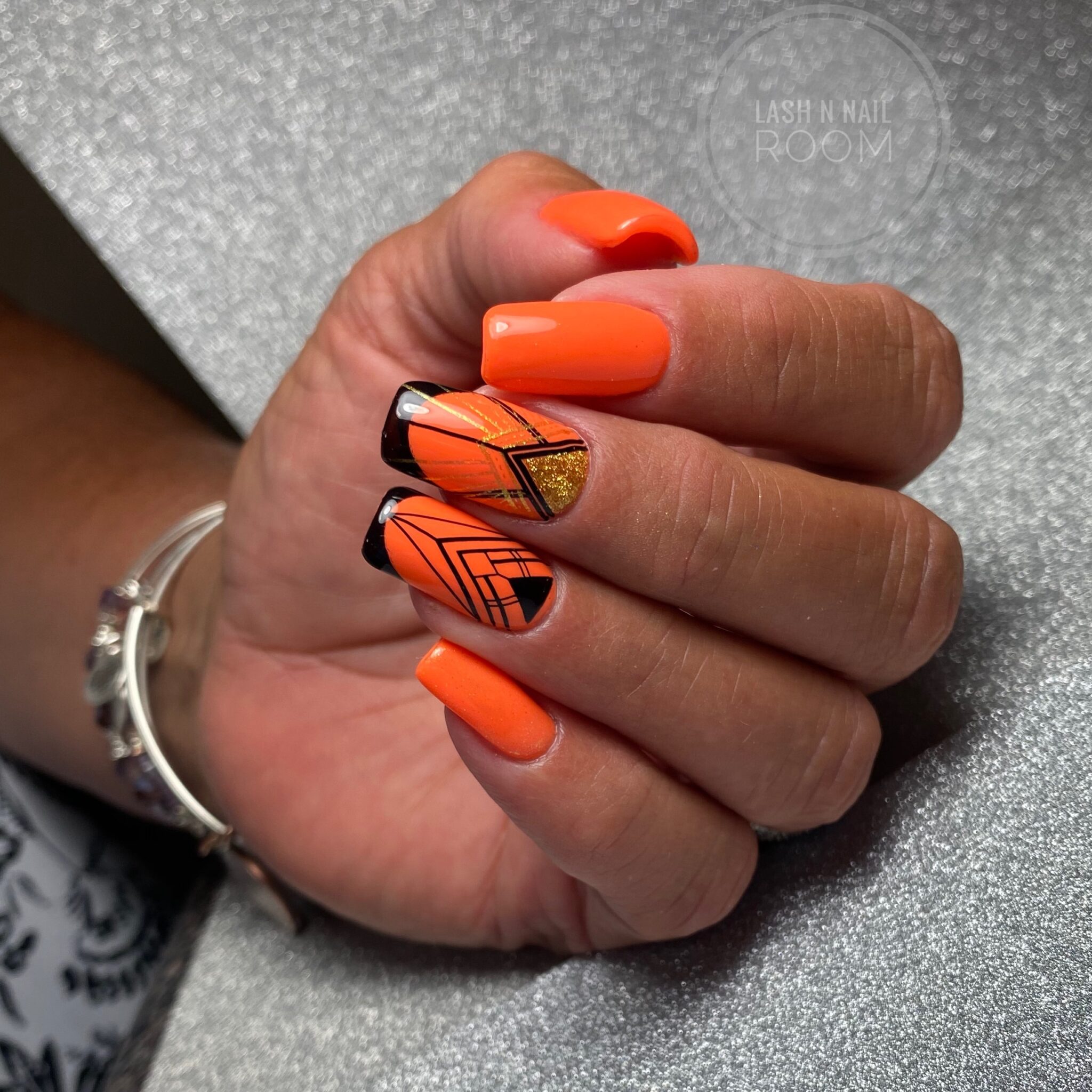 Nail Salon Barrie, Ontario 🥇 Nail art & design Pedi & Mani in Barrie
