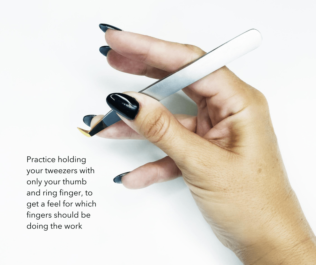 Finding the Right Tweezer Lash Trainer by Lash Tavern