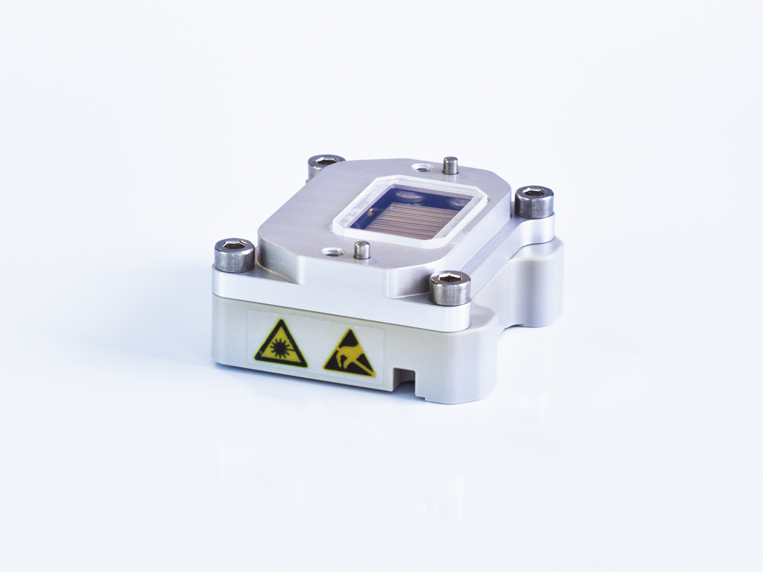 Highpower diode lasers QCWstacks Lasphotonics
