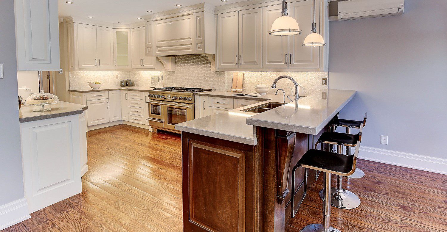 Home Staging in Chaplin Estates, Toronto. Sold in only 1 Day!