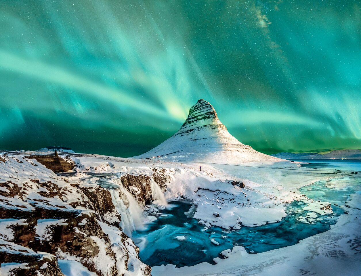 TUI Iceland Late Deals Holidays Winter 2023 / 2024 / 2025