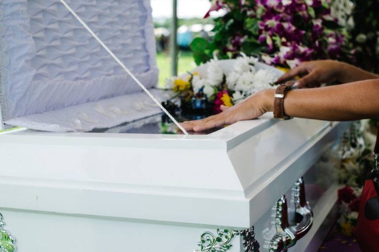 How to Choose a Good Funeral Home Last Seen