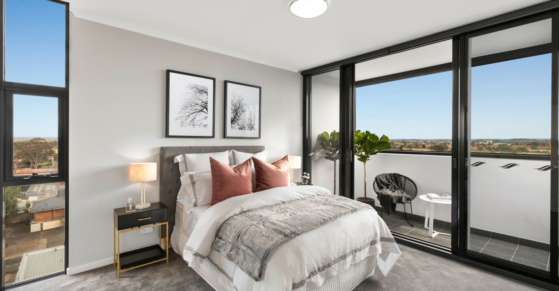 Liberty Tower Liverpool Lateral