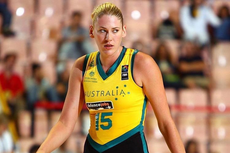 Lauren Jackson Partner, Net worth, Age, Family, Height, Hall of Fame