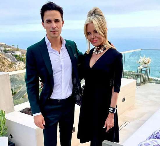 Who is Lisa Helou? Is he done Plastic Surgery? Everything about her Age(04)