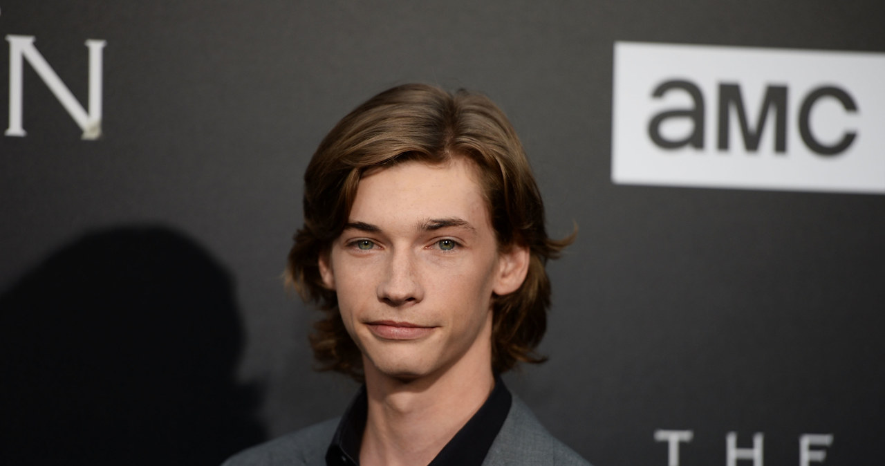 Jacob Lofland Teeth The Story Behind His Perfect Smile