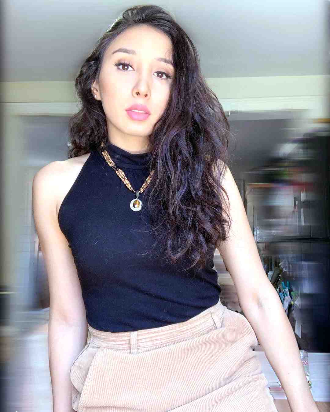 Dating an Ecuadorian Woman The Complete Guide