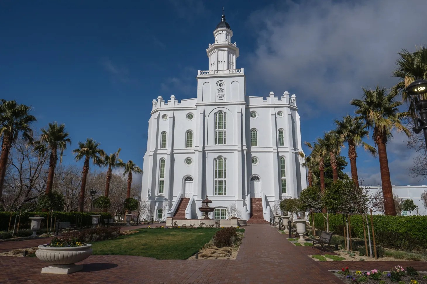 Open house reservations available for historic St. Utah Temple