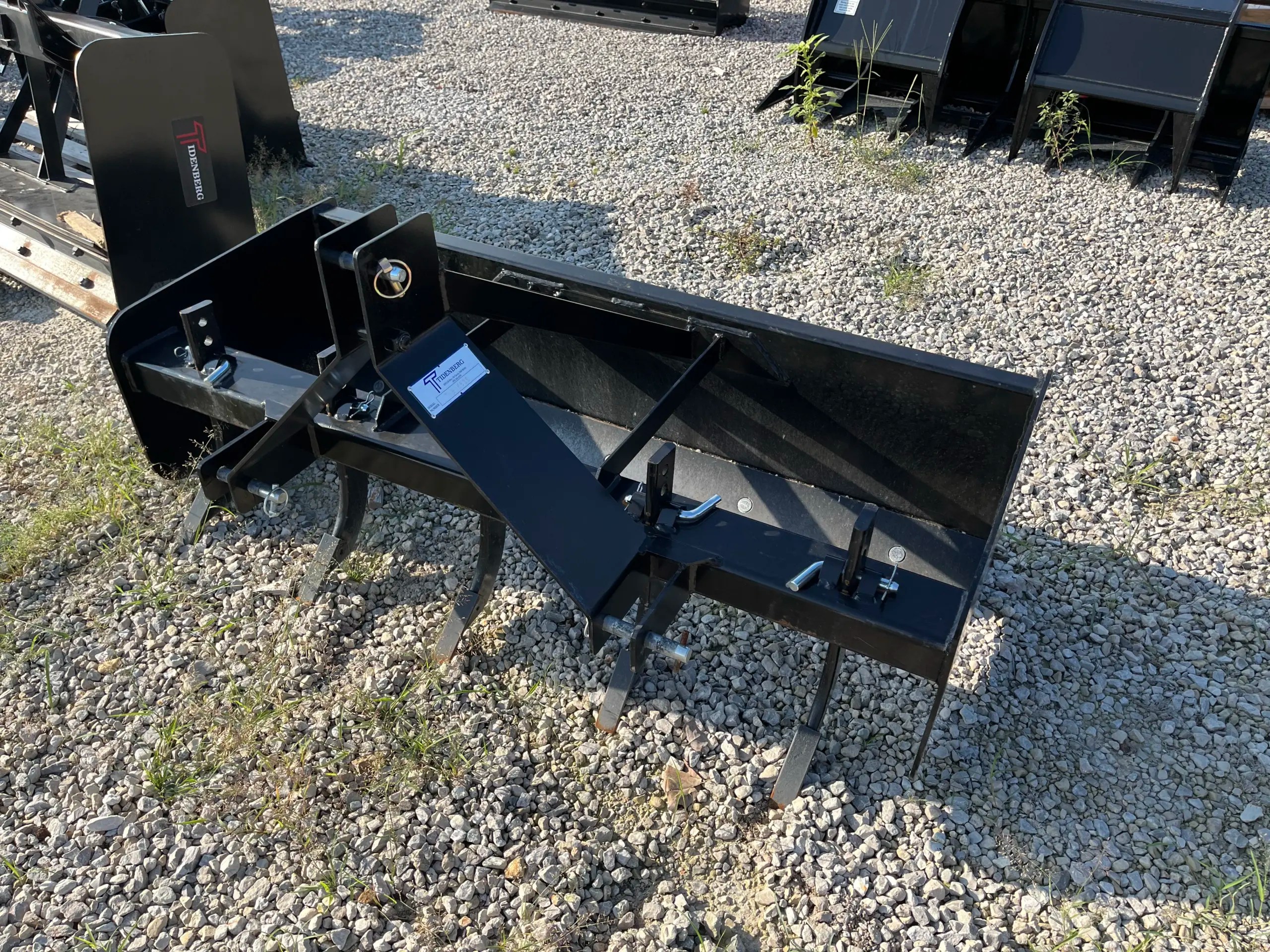 New Tidenberg 5′ box blade Lauf Equipment