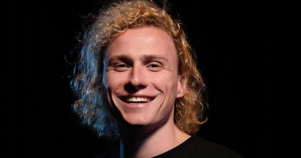 Laugh Boston | Come laugh with us!