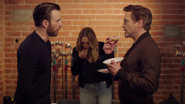 It's a fun and delicious way to embellish your favorite cupcakes, cakes, cookies, or other sweet treats. Chris evans was going to have the last donut with red, white and blue sprinkles, but robert downey jr already took it. Chris Evans and Robert Downey Jr. Face Off in a Civil War for the Last