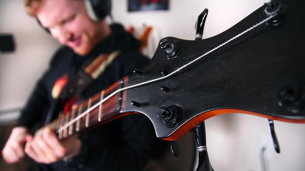 Musician Shreds Amazing Solo on Single String Bass