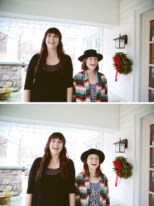 Mother + Daughter Dress Alike & Pose the Same Way in Photo Series