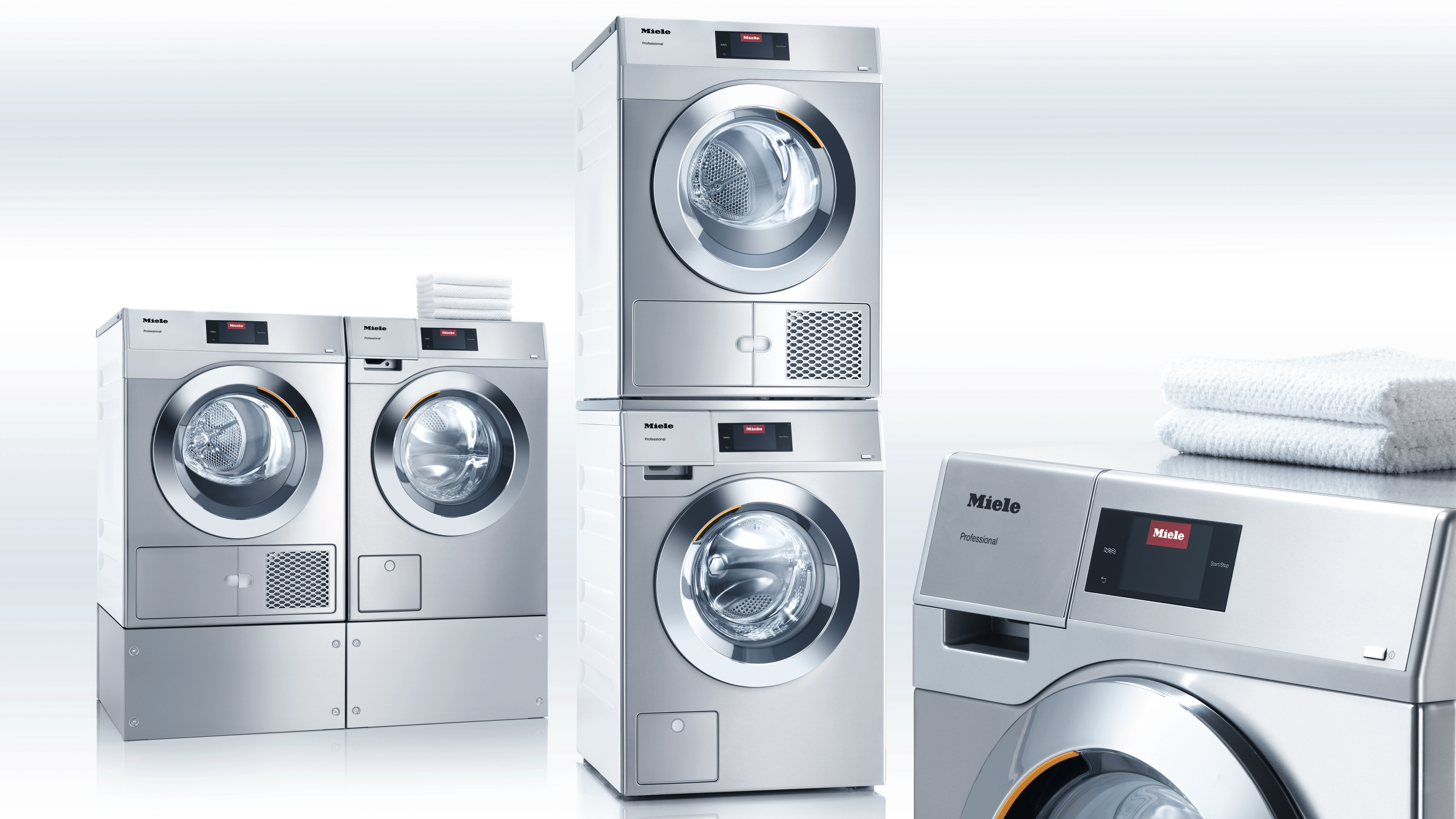 Miele Little Giants 18 lbs. Washer/Extractor PW 908 Laundry Ledger