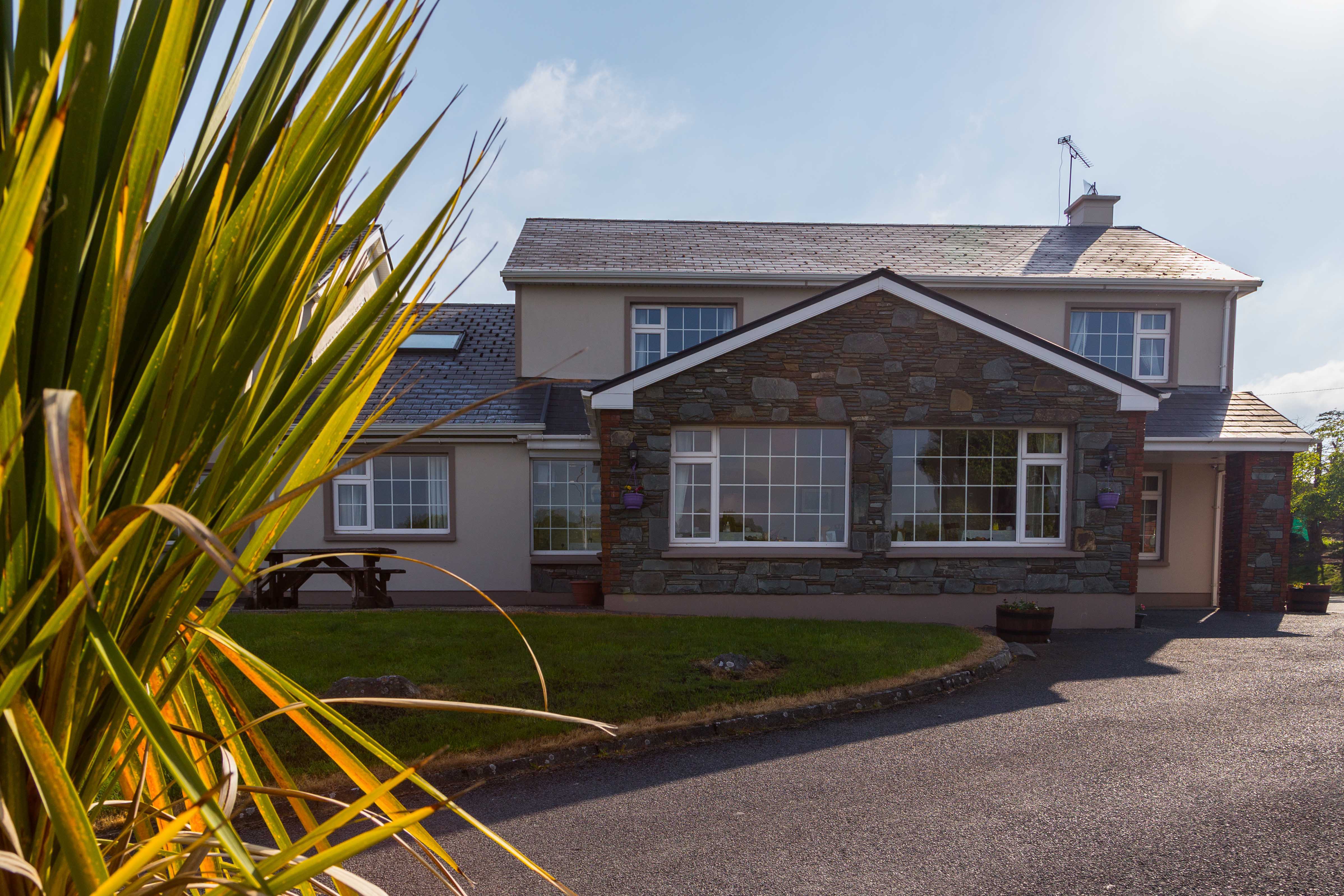 Gallery Laune Bridge House B&B County Kerry , Ireland