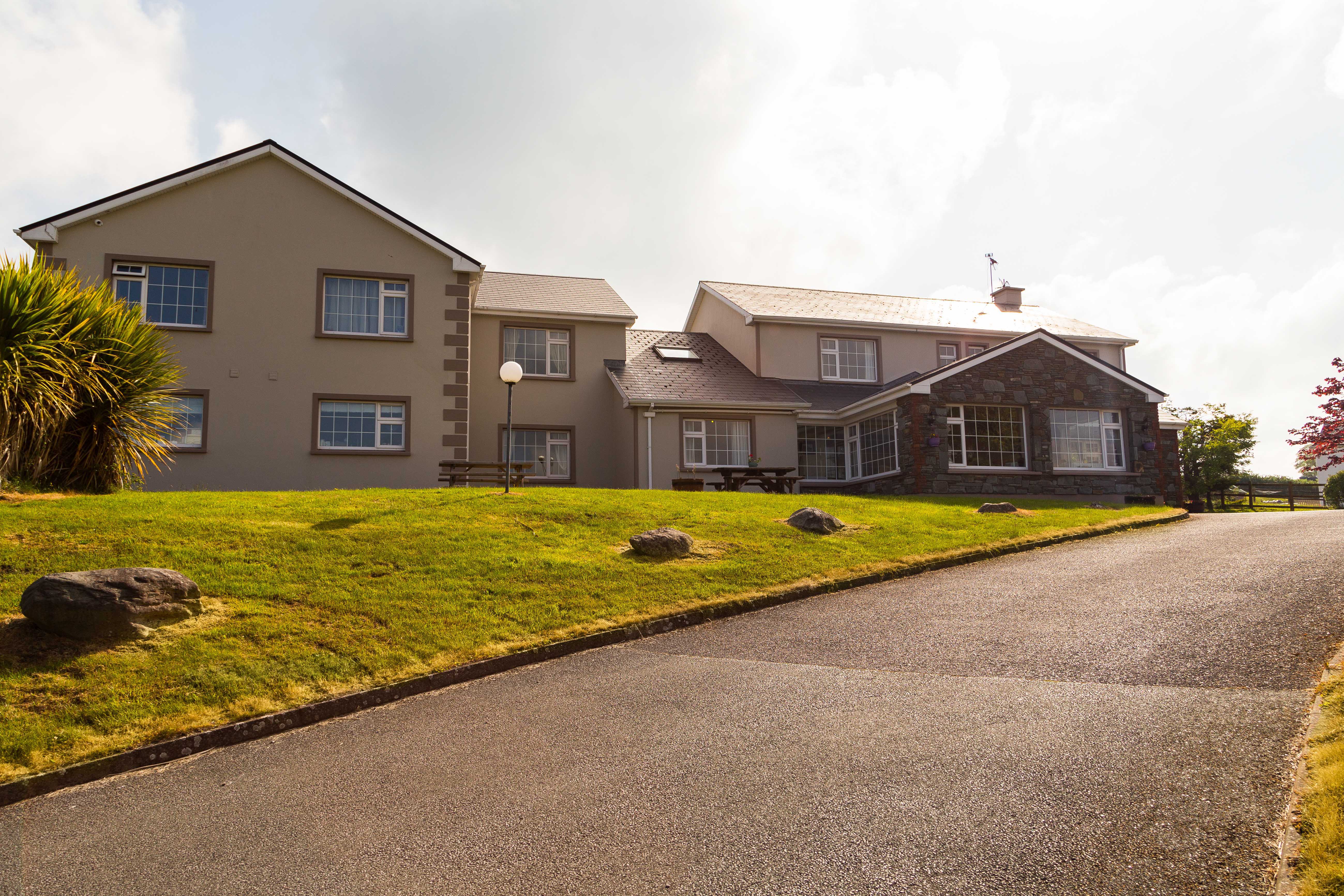 Gallery Laune Bridge House B&B County Kerry , Ireland