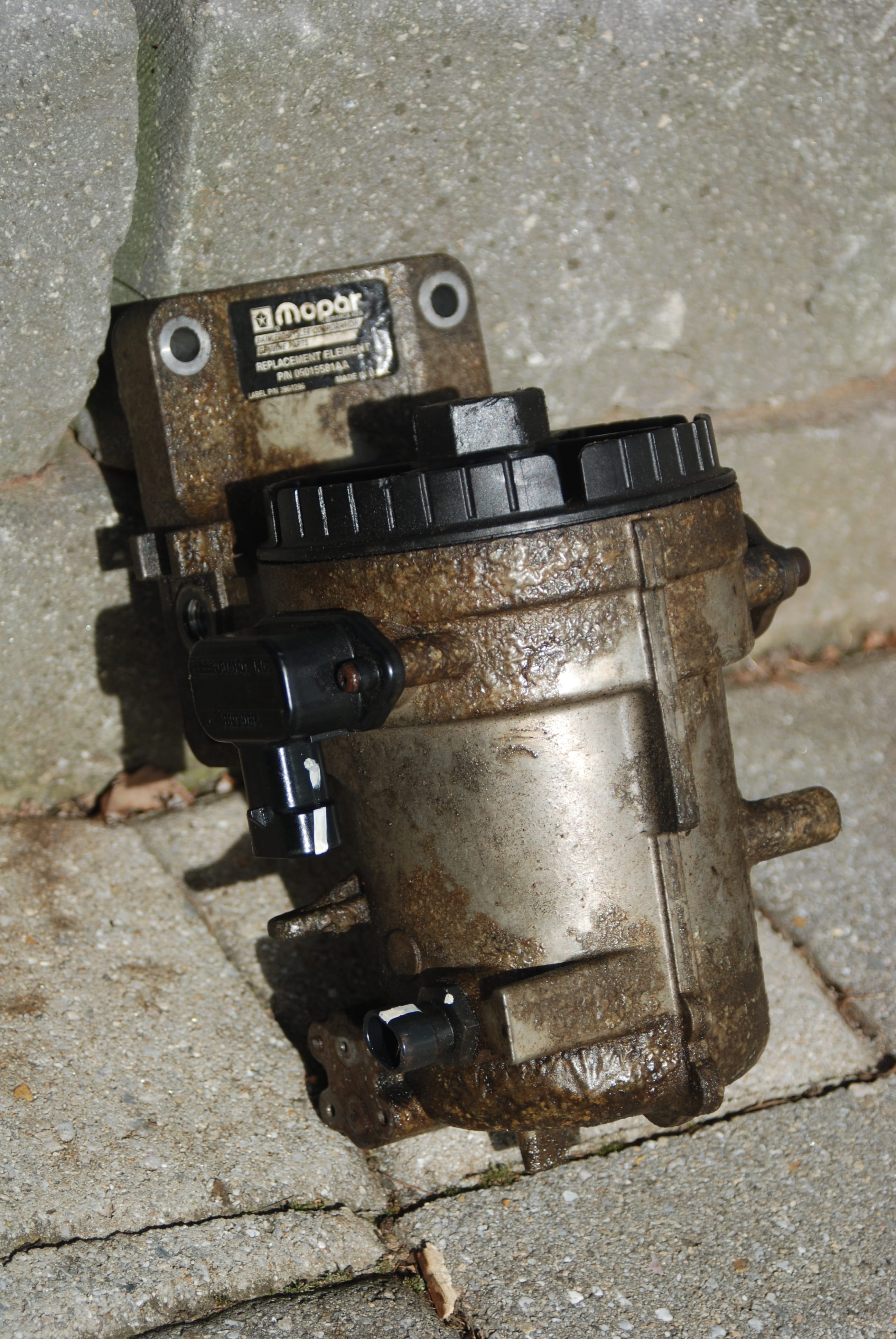 Any option to repair a leaking fuel drain valve? Dodge Cummins Diesel