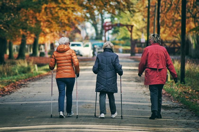 Study Walking patterns may help differentiate between dementia types Laura Wayman