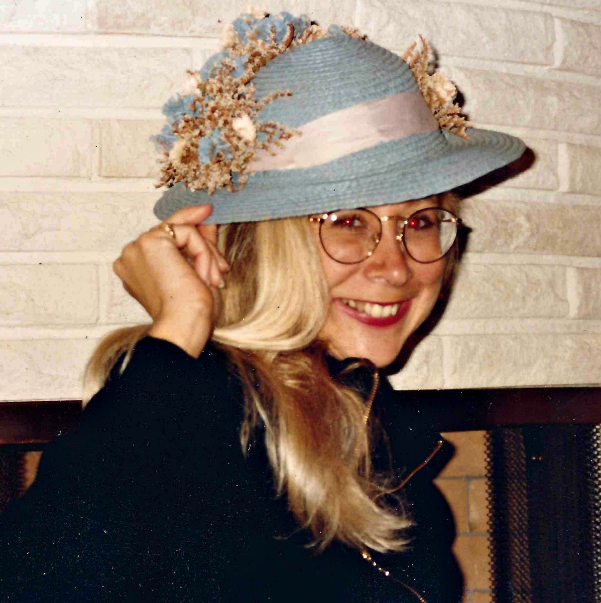 At the Courtney's on some visit "home", 1980s