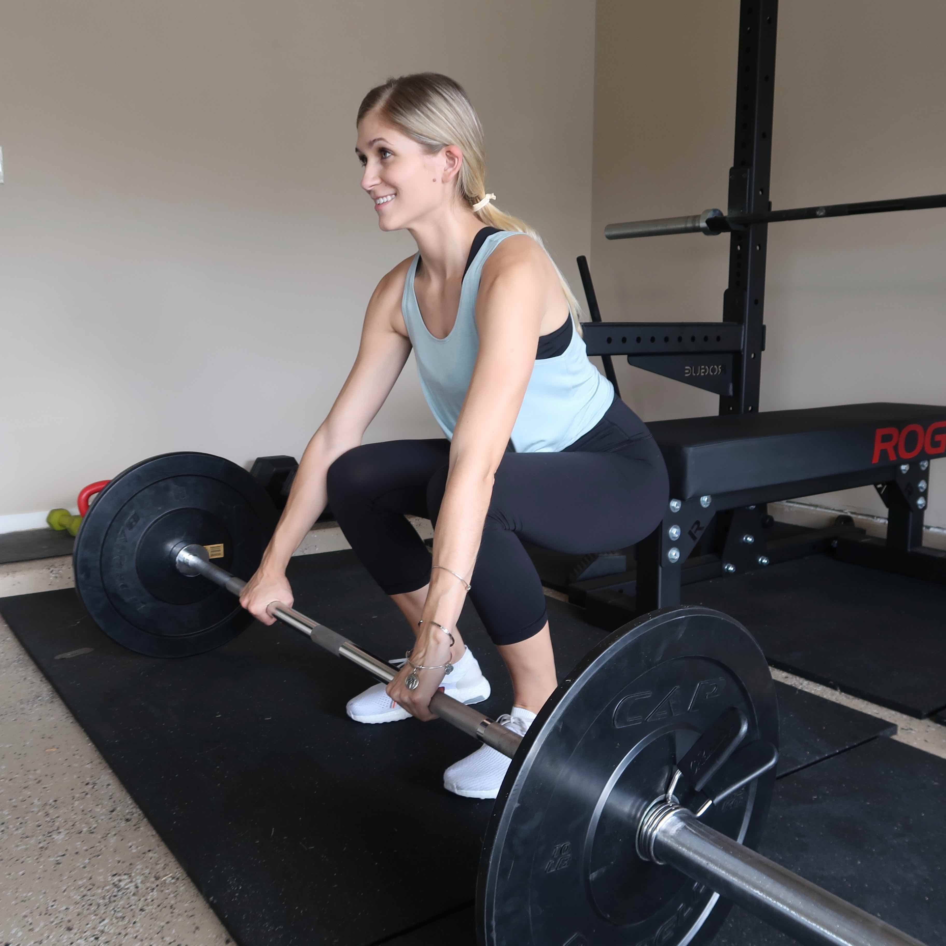HOW TO DEADLIFT WITH CORRECT FORM + 3 COMMON MISTAKES