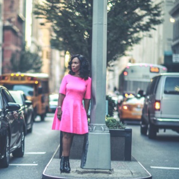 Lauren Lake To The Official Lauren Lake site