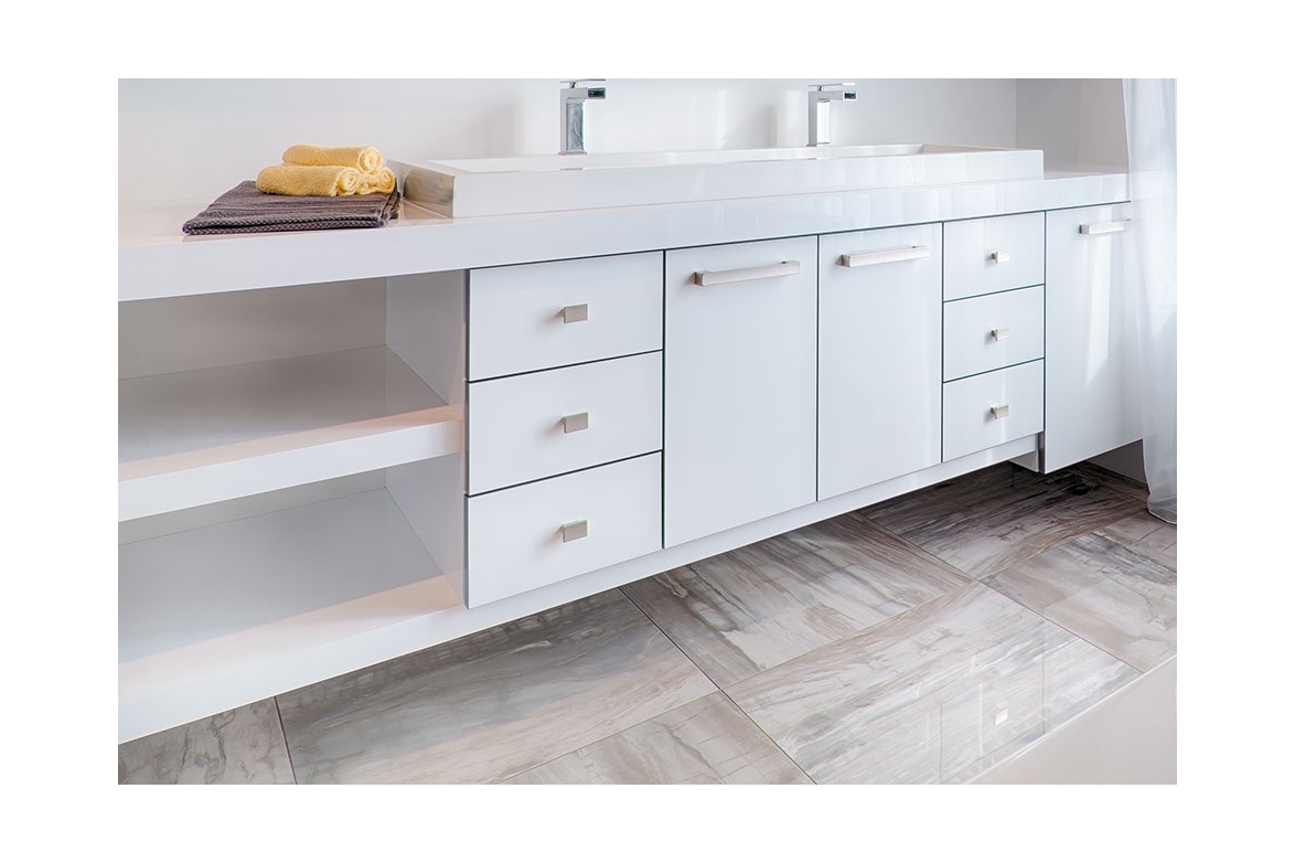 Vanity acrylic 1 Lauriermax